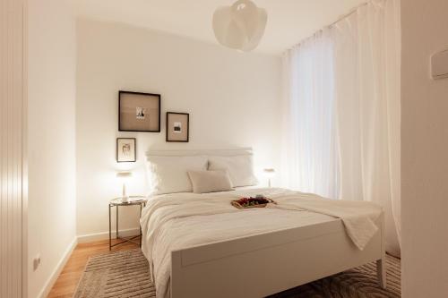 Spacious Old Town Apartment Perfect Home for 5