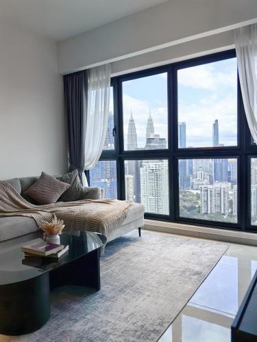 TRX Agile Bukit Bintang Superior 8pax Family Suites - Tap to explore photos