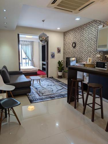 Private Suite in Bukit Bintang - Tap to explore photos