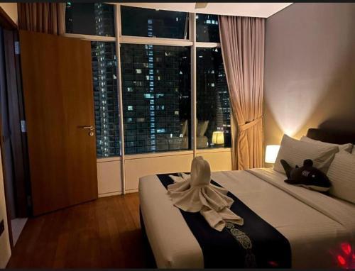 Sky Suites klcc At kl - Tap to explore photos