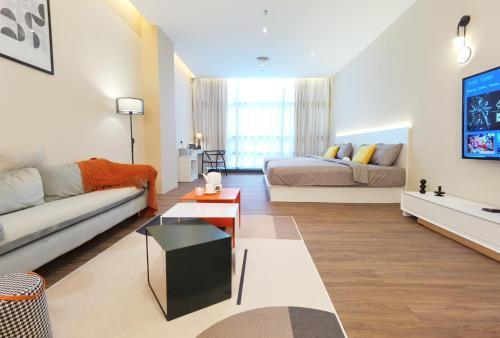 The Sandstone - Bangsar Trade Centre
