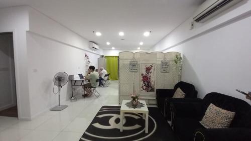 Ambassador Hostel at KLCC - Tap to explore photos