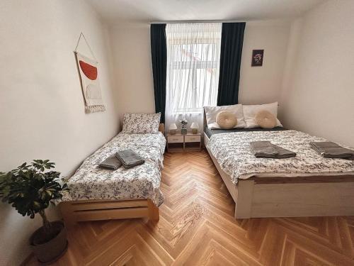 NewAPT next to Wenceslas Square - Tap to explore photos