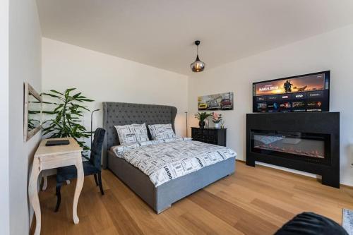 Romantic wellness apartment - Tap to explore photos