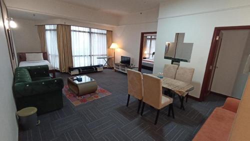Famous service Apartment times Square kl - Tap to explore photos