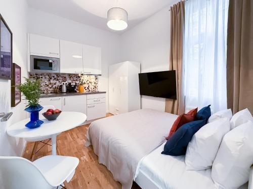 TurnKey I Wenceslas Square Apartments - Tap to explore photos