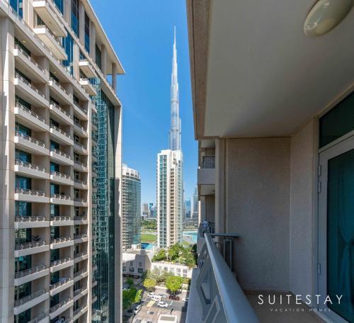 One Bed with Burj Khalifa View - Tap to explore photos
