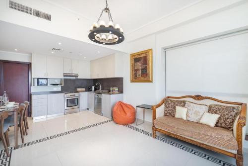 JBR Marina View - 2BR Apartment - Tap to explore photos