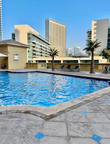 JBR Marina View - 2BR Apartment - Tap to explore photos