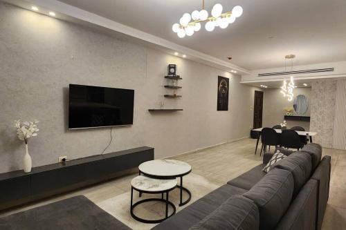 Luxury Apartment Abdoun Near Embassies - Tap to explore photos
