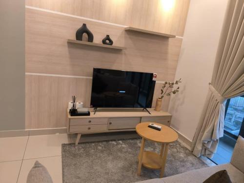 Trion By Awesome Apartment Stay - Tap to explore photos