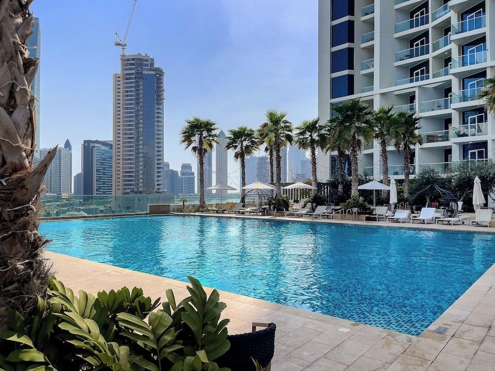 Modern Studio at DAMAC Maison Prive - Tap to explore photos