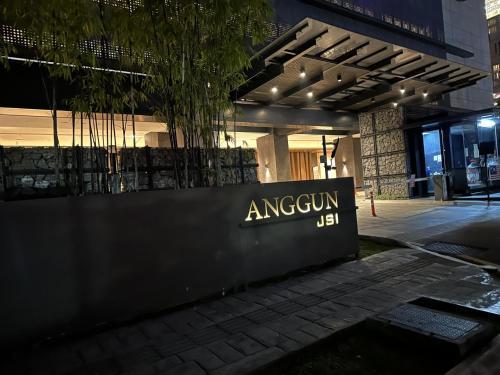 Klcc Studio With a Rooftop Garden/playground