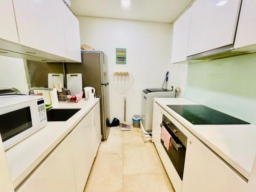 vortex suites klcc By Comport stay - Tap to explore photos