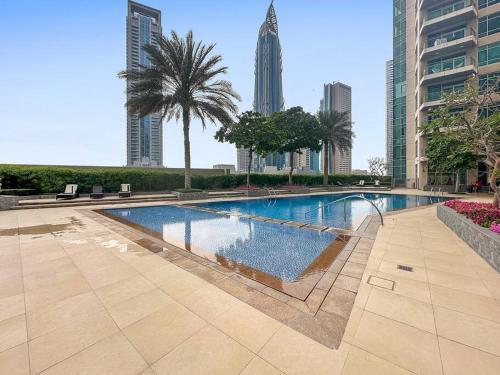 FIRST CLASS 1BR Modern Downtown Oasis - Tap to explore photos