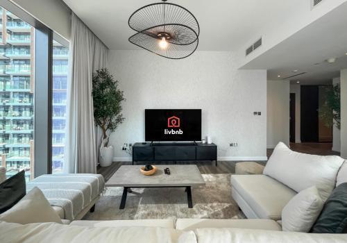 Livbnb - 2BR Apartment with Breathtaking Marina View - Tap to explore photos