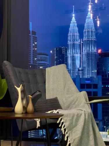 Anggun Residences KLCC By Hausome - Tap to explore photos