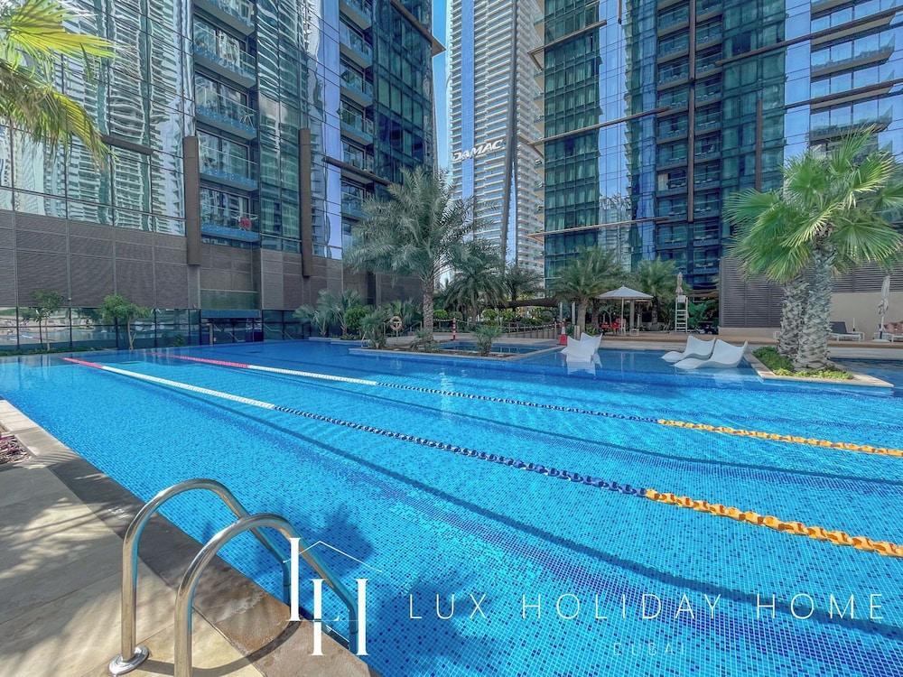 LUX The Marina Gate Sea View Suite - Tap to explore photos