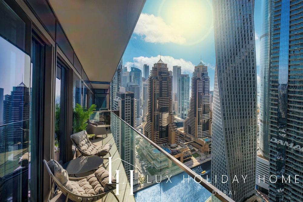 LUX The Marina Gate Sea View Suite Room Type - Apartment, Balcony, Marina View LUX The Marina Gate Sea View Suite Room Type - Apartment, Balcony, Marina View
