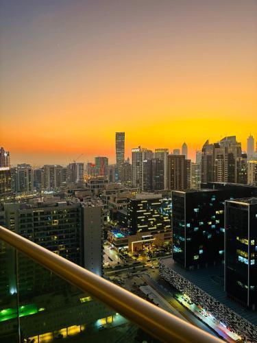 Modern Apartment in Downtown Dubai
