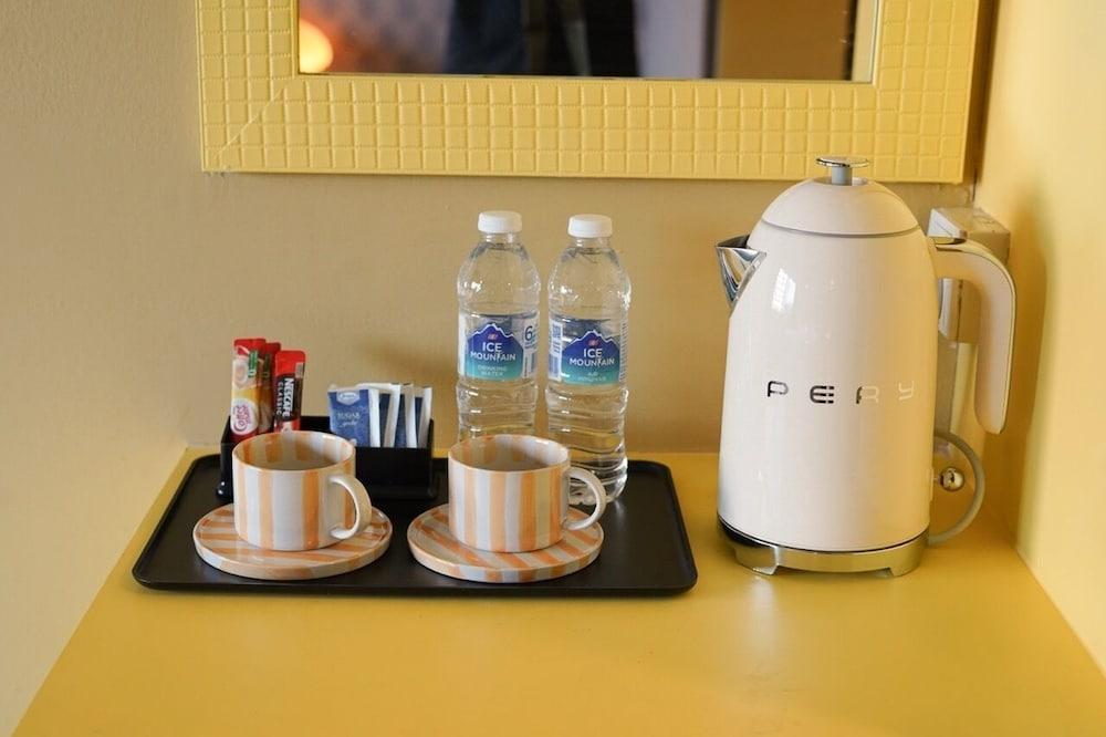 The Très Hotel Room Type - Deluxe Room
