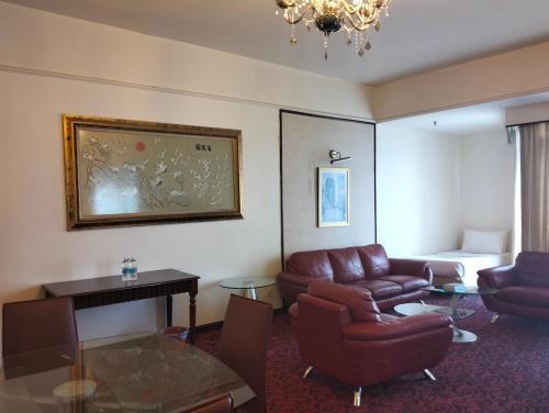 Luxy Service Apartment at Times Square KL - Tap to explore photos