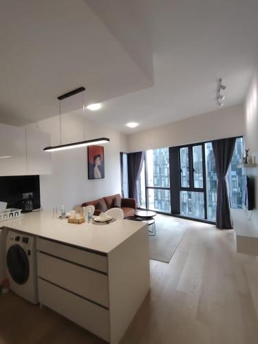 KL Apartment At Star Residences Klcc - Tap to explore photos