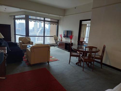 TWO BEDROOM SUITES at TIMES SQUARE KL - Tap to explore photos