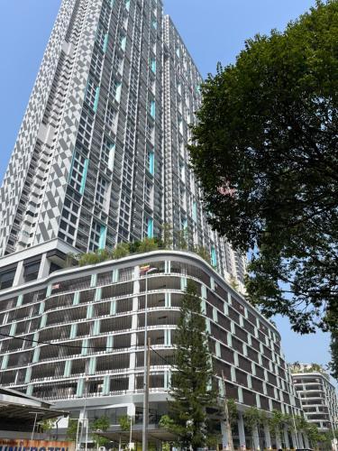 TRION KL by JRLodge Homestay - Tap to explore photos
