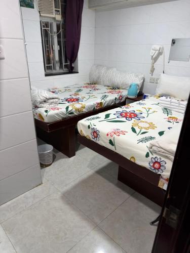 Relaince international hostel - Tap to explore photos