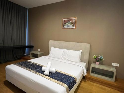 Suites at platinum klcc - Tap to explore photos