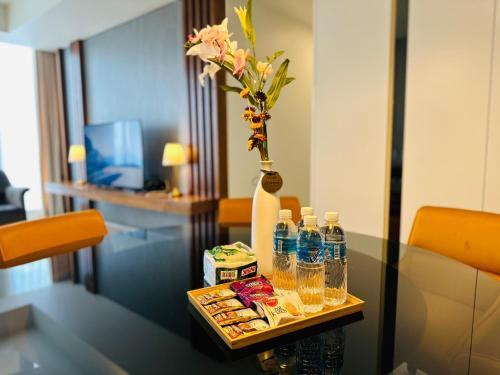Tropicana The Residence by KLCC Room Type - 2-Bedroom Suite with KL Tower View Tropicana The Residence by KLCC Room Type - 2-Bedroom Suite with KL Tower View