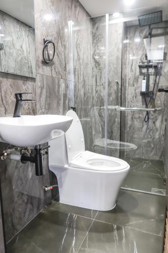 R Residences Room Type - Standard Studio