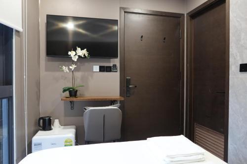 R Residences Room Type - Double Room with Private Bathroom