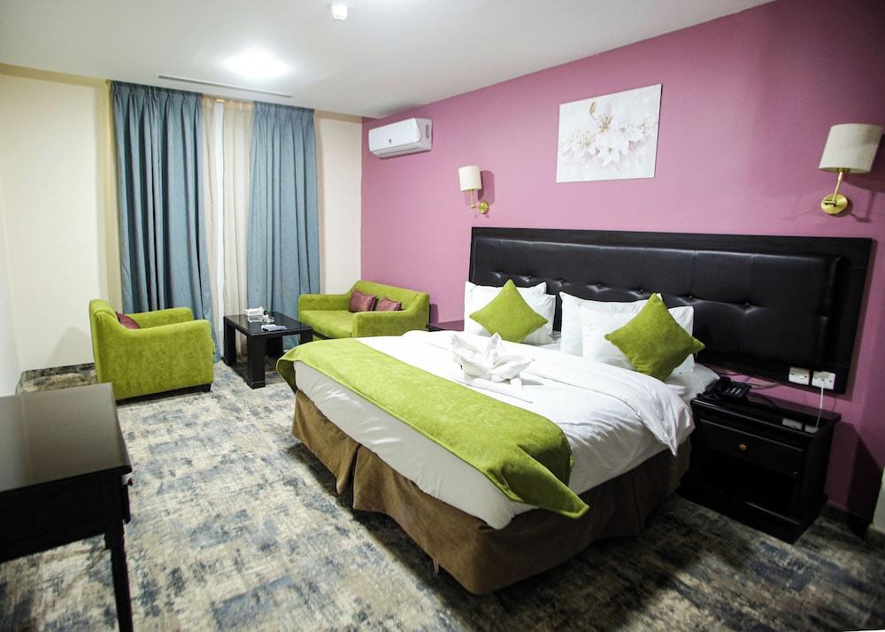 Seraj Amman Hotel Room Type - Family Suite