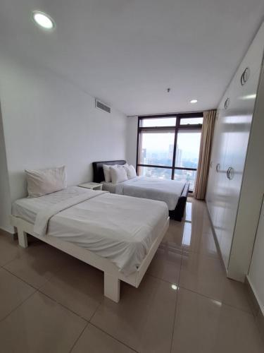 Best Apartment Suite At Times Square KL - Tap to explore photos