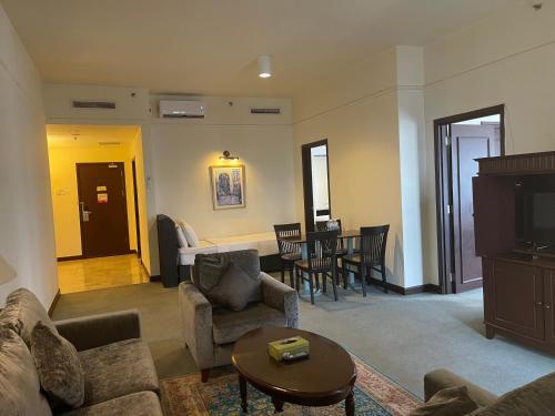 East empire suites At berjaya Times Square KL - Tap to explore photos