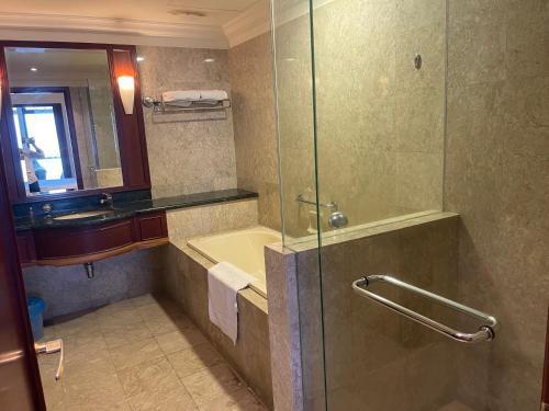 East empire suites At berjaya Times Square KL - Tap to explore photos
