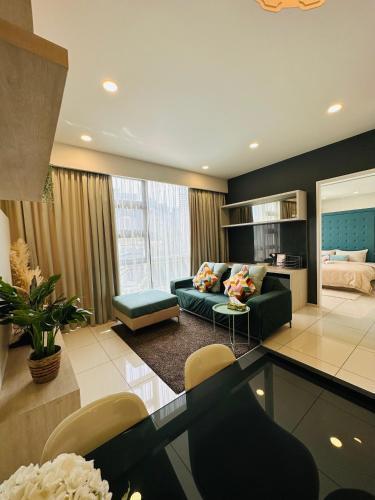 The Robertson Residence KL Bukit Bintang Chinatown Jalan Alor by 品屋 PINWU Shortstay - Tap to explore photos