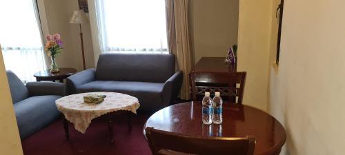 Soho Apartment Times Square Service Suite - Tap to explore photos