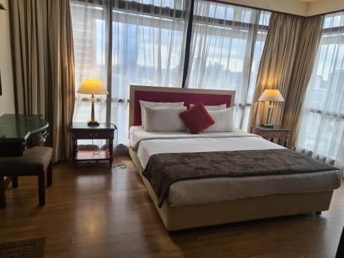 Soho Apartment Times Square Service Suite