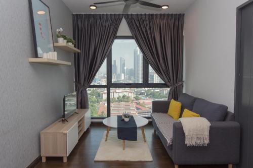 V Residence at Sunway Velocity by MY TRIP & MY STAY - Tap to explore photos