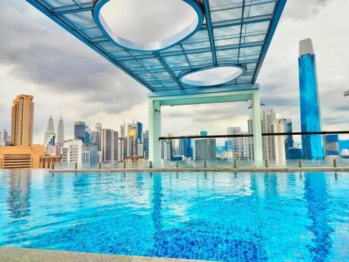 Lila Suites D, Majestic Place