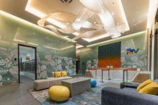 Upper Suites KL Sentral - Tap to explore photos