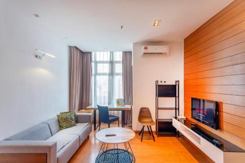 Dua Sentral 2km to KL Sentral Room Type - Deluxe One-Bedroom Apartment