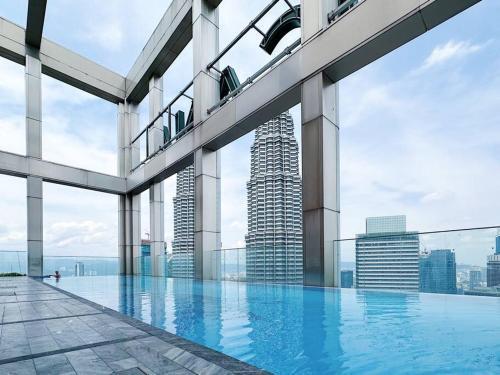 Tropicana The Residence Onebedroom suite by VVHOMESTAY - Tap to explore photos