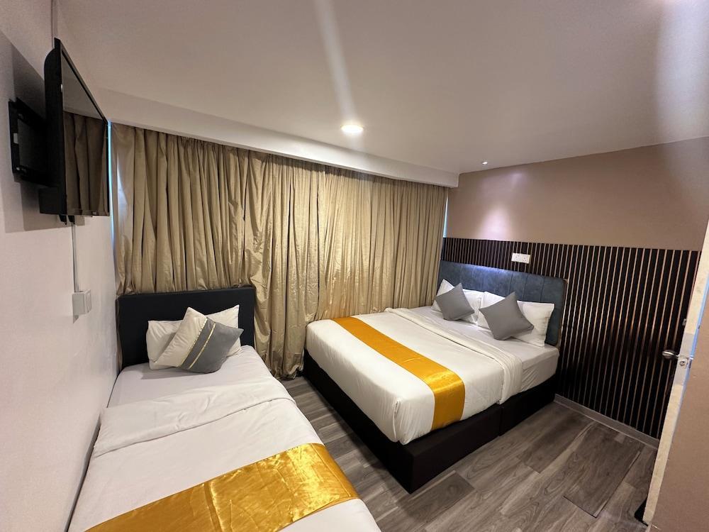 ss grey hotel bukit bintang Room Type - Deluxe Triple Room