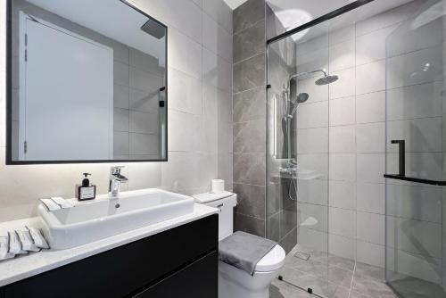 Axon Bukit Bintang by GuestHouse KLCC - Tap to explore photos