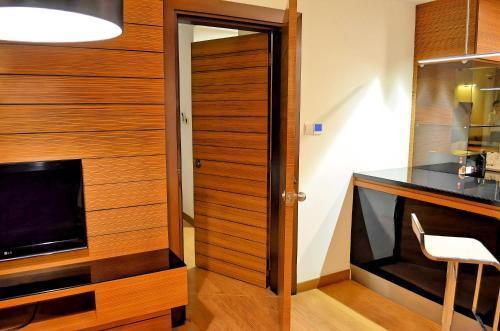 Royal Suites At Dua Sentral - Tap to explore photos