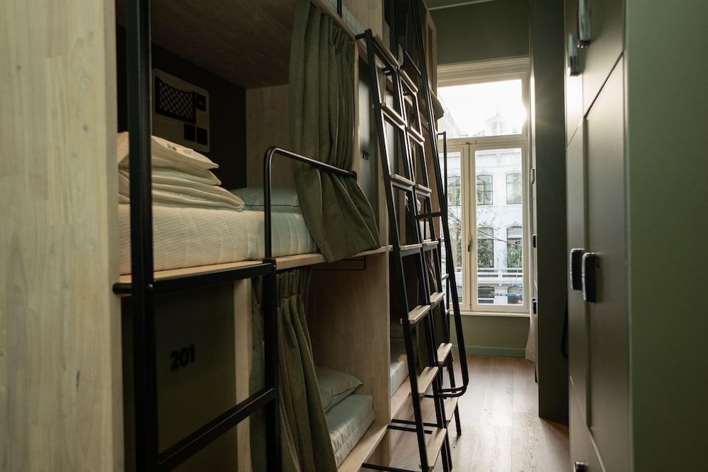 The Elephant Hostel Room Type - Bed in Unisex Dorm 16-Beds
